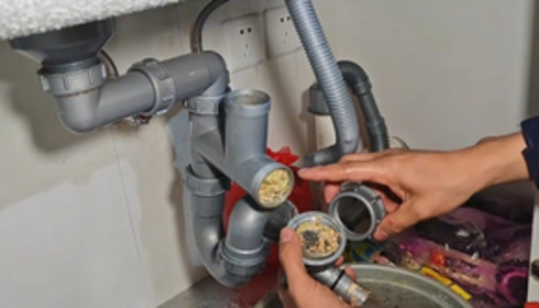 WhatsApp 緊急分流