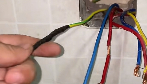 抽舊換新施工示意